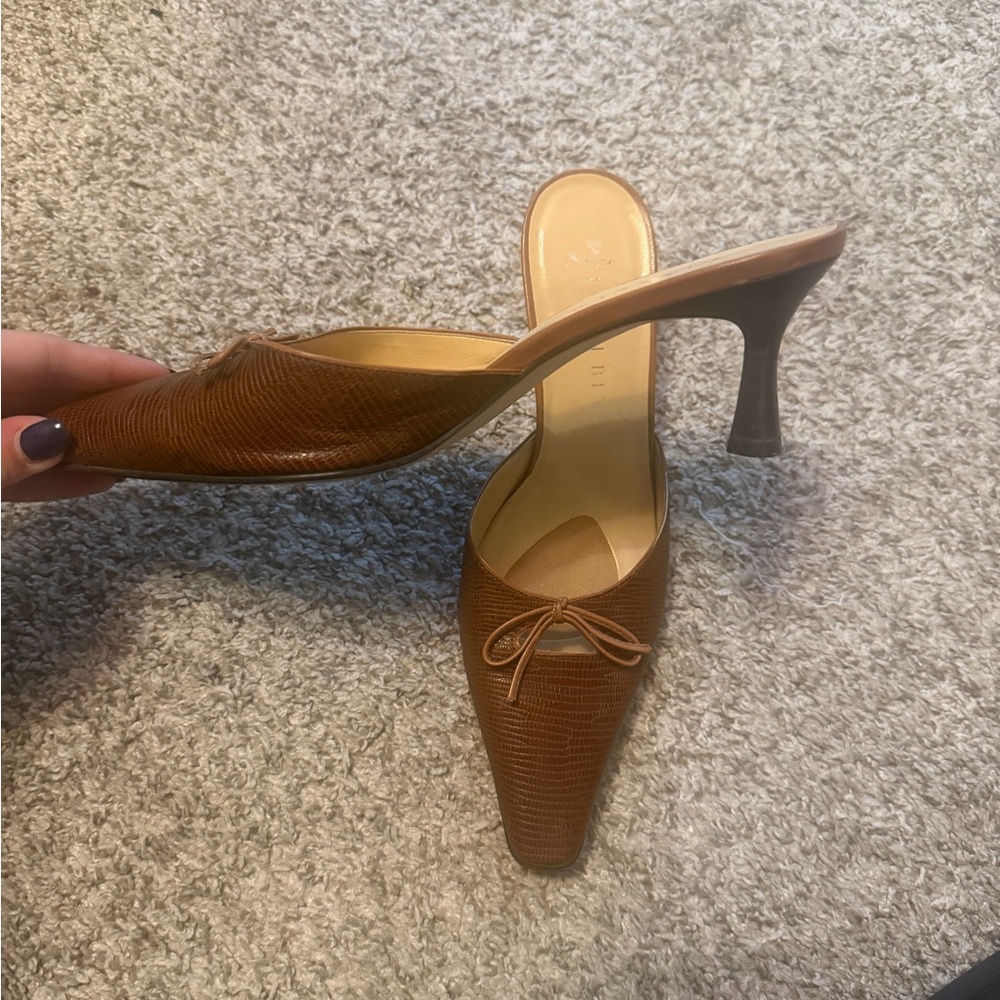 Gianni Bini Brown Textured Mules with Bow - Picture 6 of 6